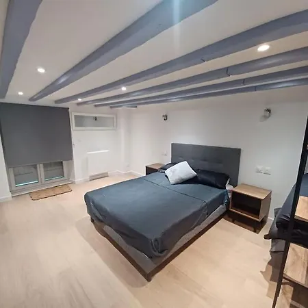 Appartement Beau Duplex Proche Gare